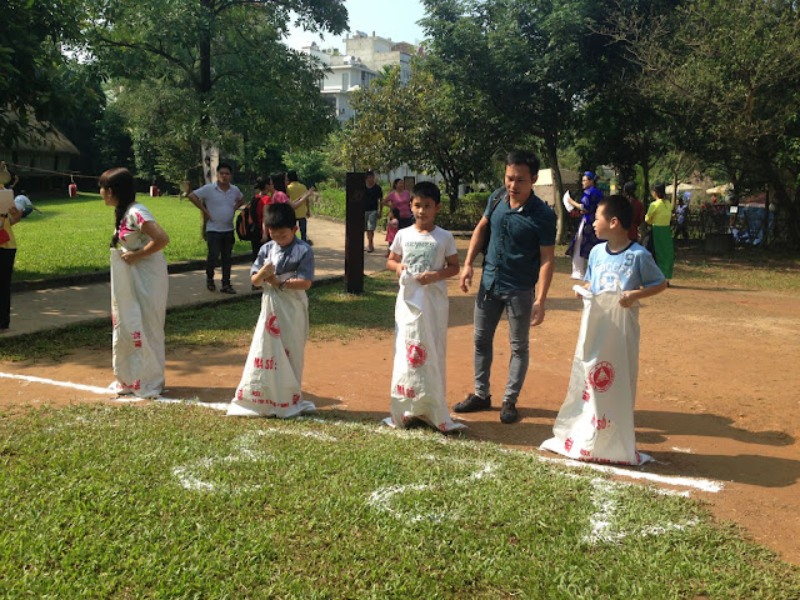 trò chơi team building ngoài trời